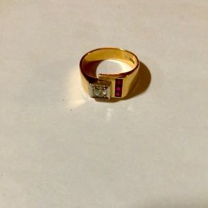 Vintage 14k Men’s Diamond & Ruby Ring size 7.5